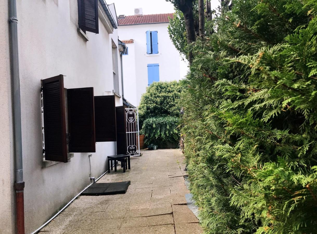Maison De Longde-Appartement Avec 2 Chambres Villejuif Esterno foto